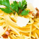 Prawdziwe włoskie spaghetti alla carbonara